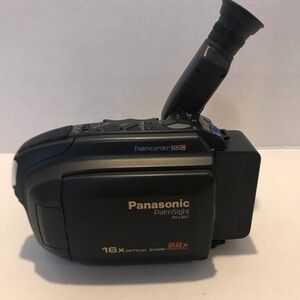 Panasonic Camcorder PC-L657D Tested And Working!